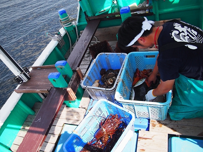 いつも新鮮な魚介類を提供してくれる篠島の山千さん♪♪